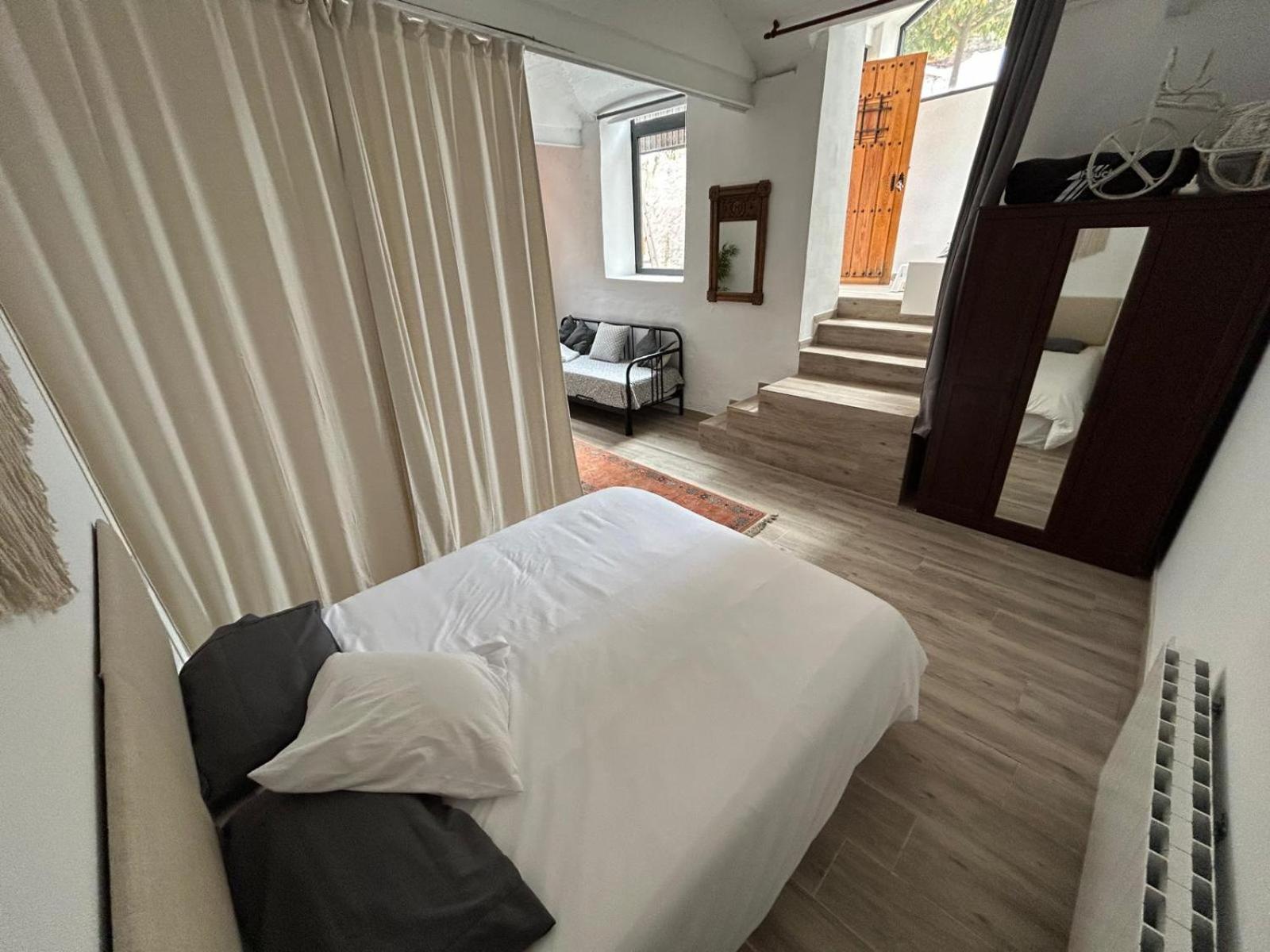 Costa Maresme, Barcelona ,Valentinos House & Pool Villa Vilassar De Dalt Екстериор снимка