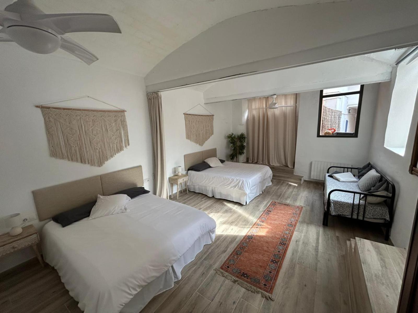 Costa Maresme, Barcelona ,Valentinos House & Pool Villa Vilassar De Dalt Екстериор снимка