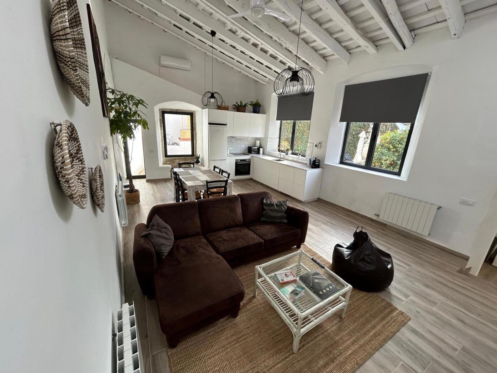Costa Maresme, Barcelona ,Valentinos House & Pool Villa Vilassar De Dalt Екстериор снимка